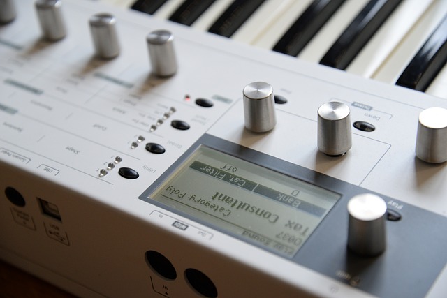 Iridium Synthesizer